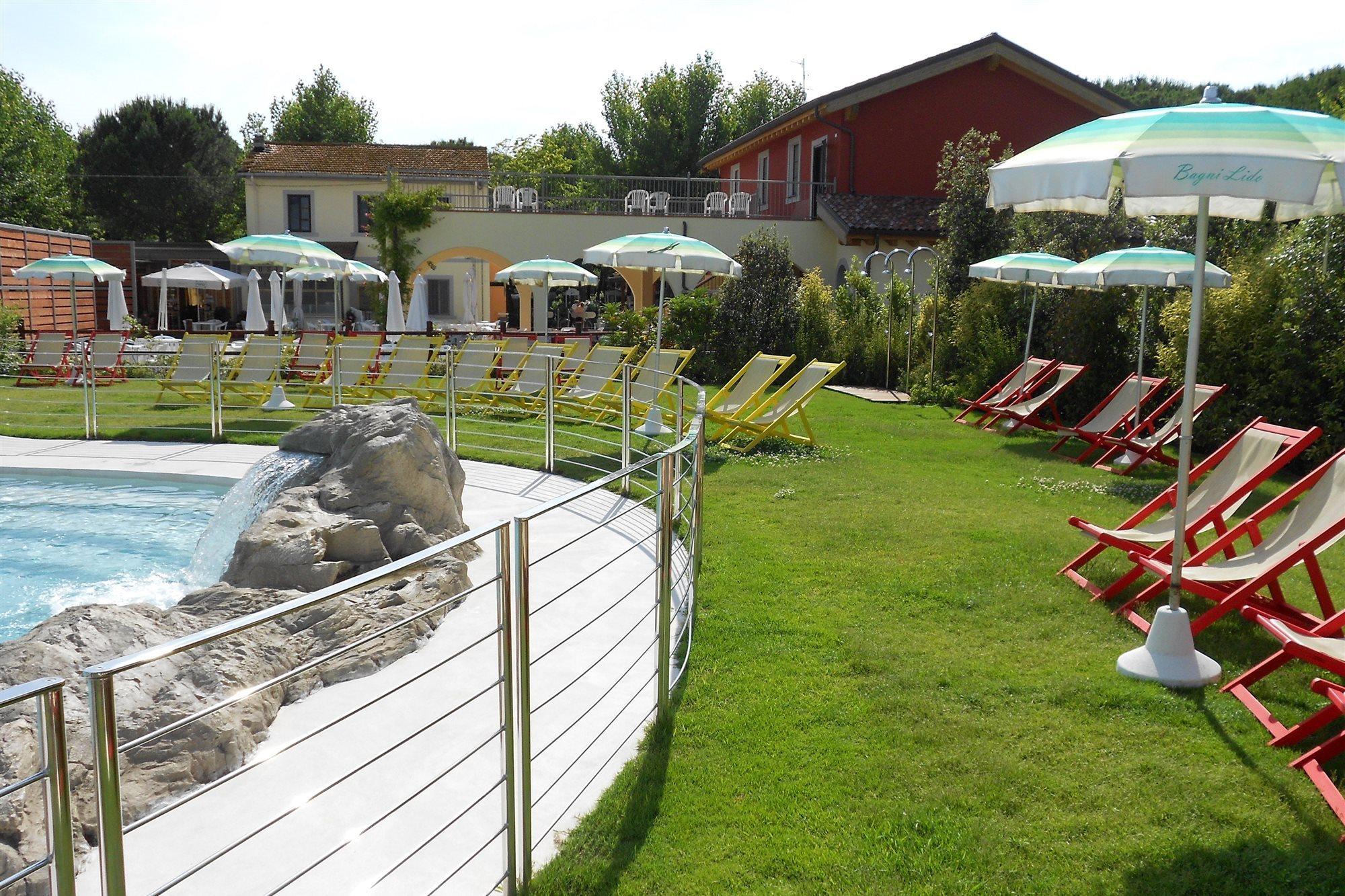 Club Del Sole Viareggio Family Collection Hotel Torre del Lago Puccini Bagian luar foto