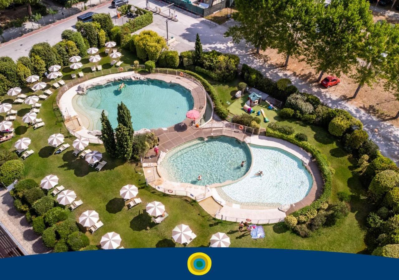 Club Del Sole Viareggio Family Collection Hotel Torre del Lago Puccini Bagian luar foto